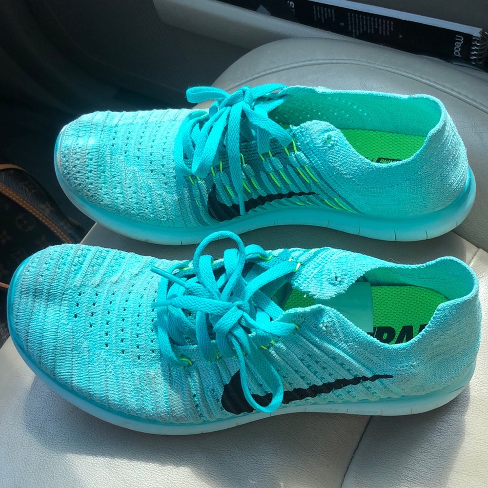 Nike Free RN Flyknit